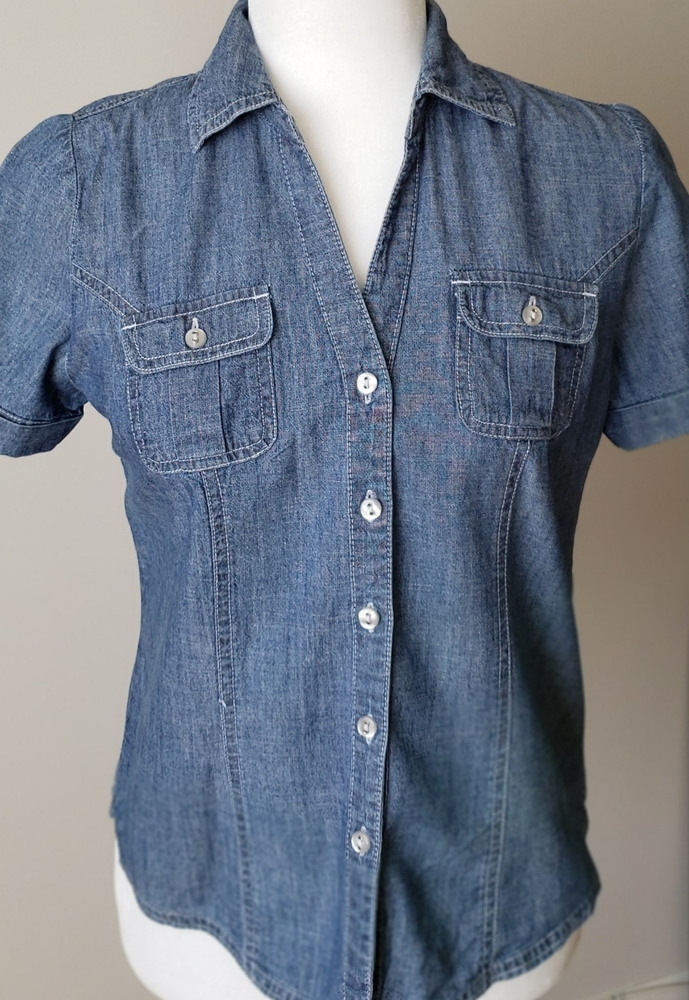 Karen Scott denim short sleeved button up …